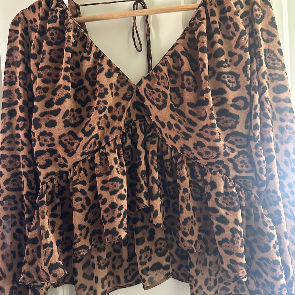 H&M Leopard Blouse 🐆